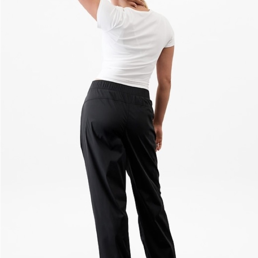 Athleta Rise Pant
Pantalon Rise - Picture 6 of 7